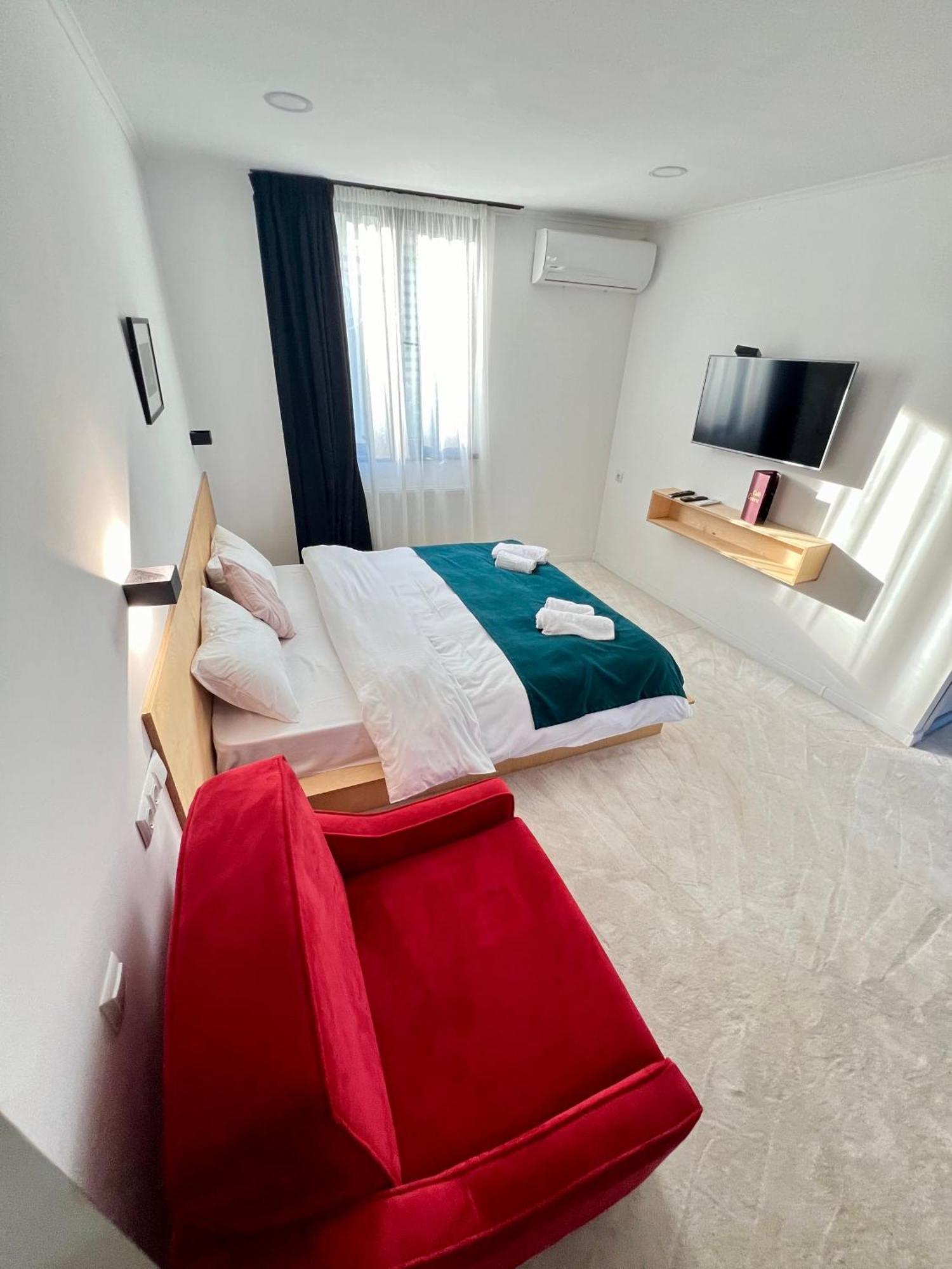 Opera Boutique Hotel Tiflis Dış mekan fotoğraf