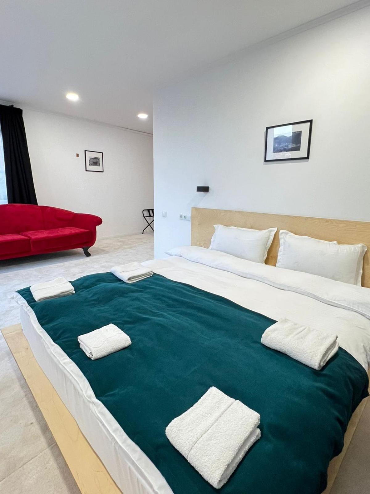 Opera Boutique Hotel Tiflis Dış mekan fotoğraf