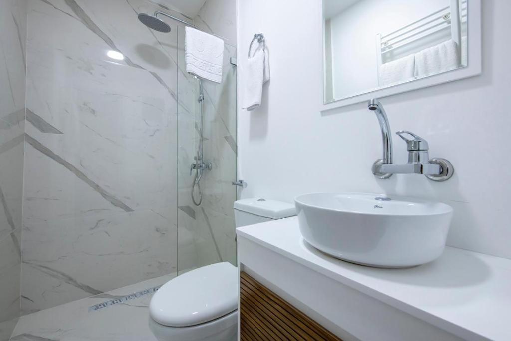 Opera Boutique Hotel Tiflis Dış mekan fotoğraf